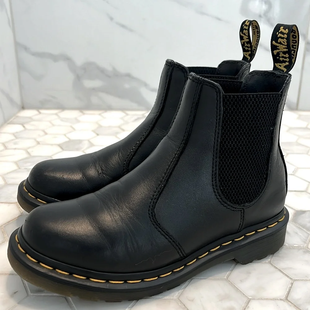 Dr Martens 2976 NAPPA LEATHER BLACK CHELSEA BOOTS Women’s Size 6